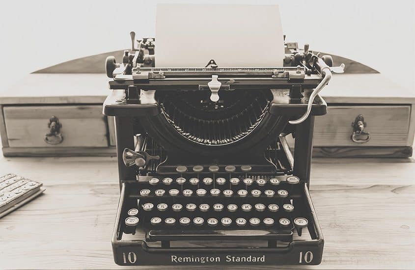 Máquina de escribir - Editorial Relieve